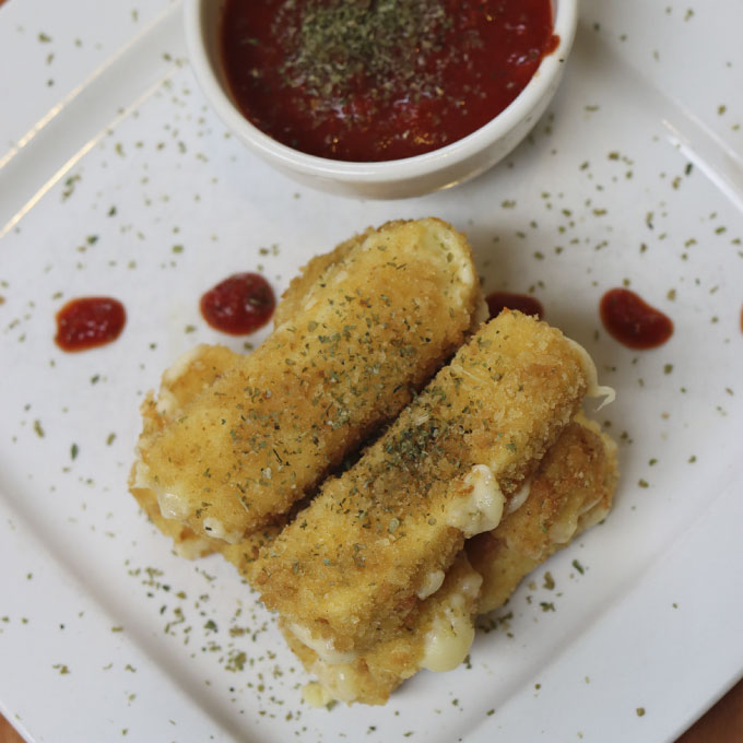 Bastones de mozzarella